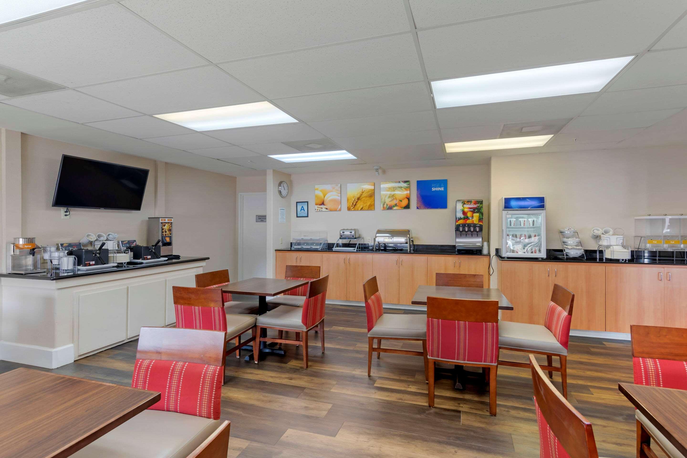 Comfort Suites Victorville-Hesperia Eksteriør bilde