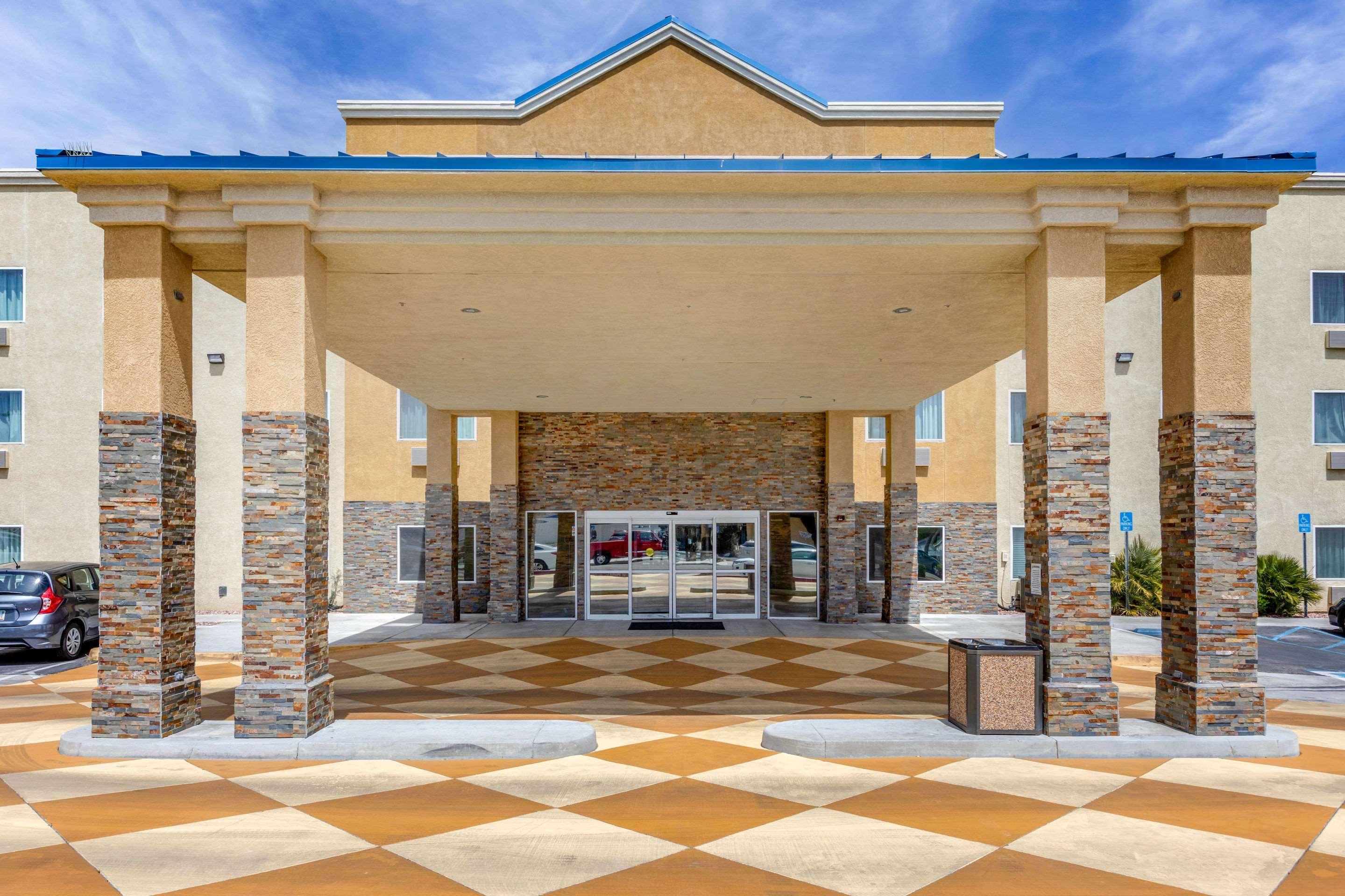 Comfort Suites Victorville-Hesperia Eksteriør bilde