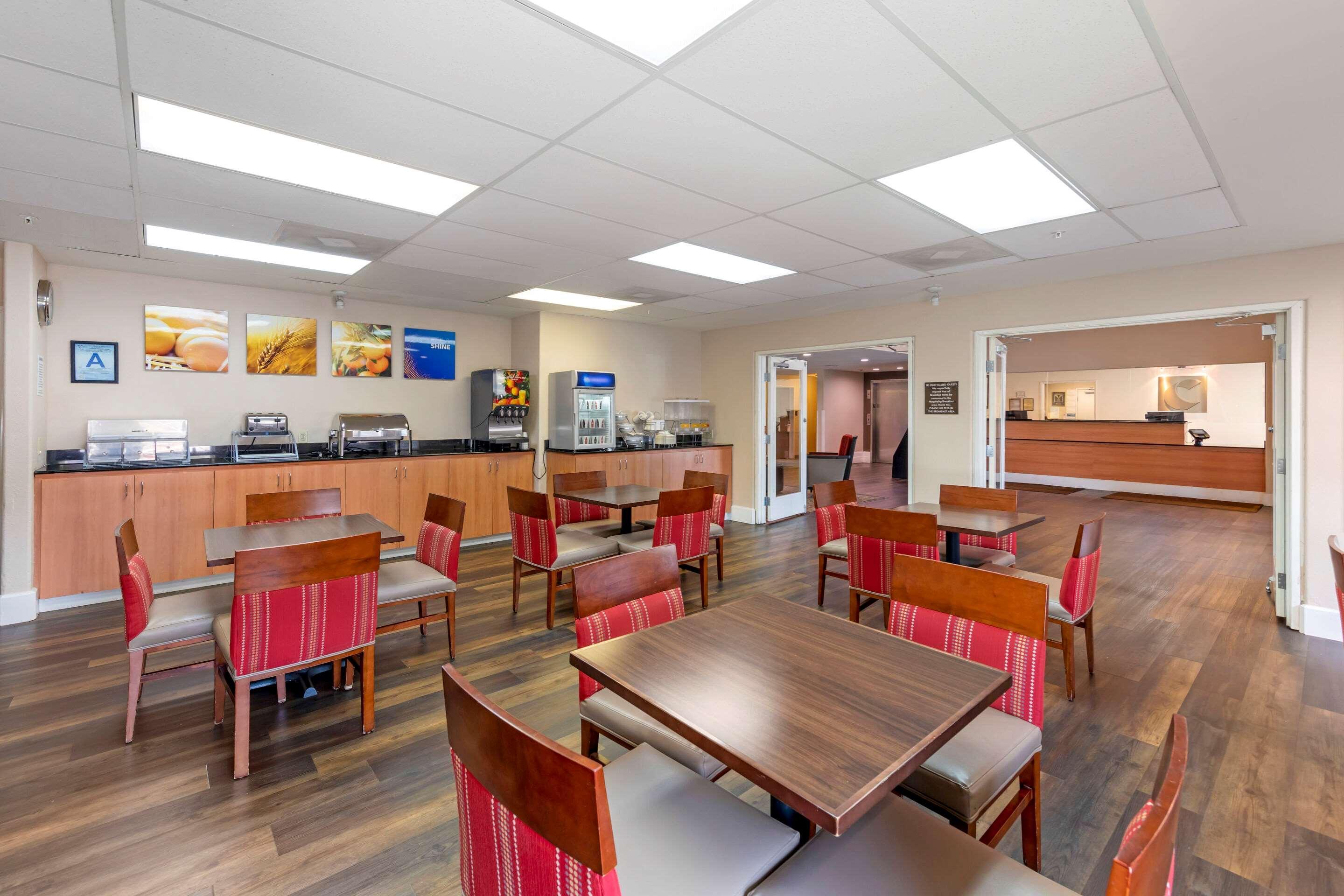 Comfort Suites Victorville-Hesperia Eksteriør bilde